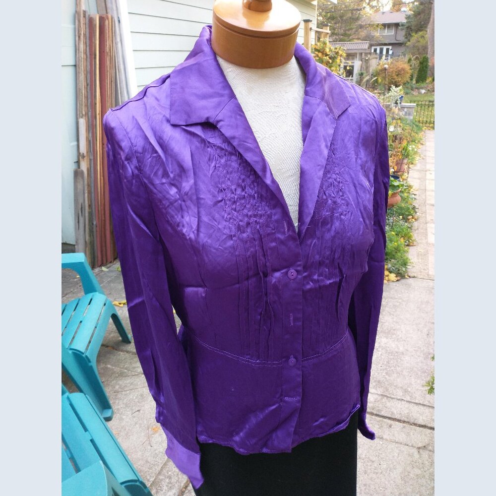 Blouse: Silk, purple satin long sleeve w/pleats. Size 6 - by Jones NY